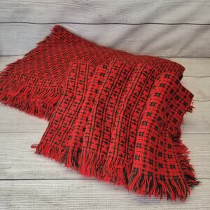 Vintage Holiday Red Green 60x80" Tablecloth w/ Fringe and 5 Matching Napkins